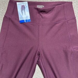 Mondetta Burgundy Performance Leggings